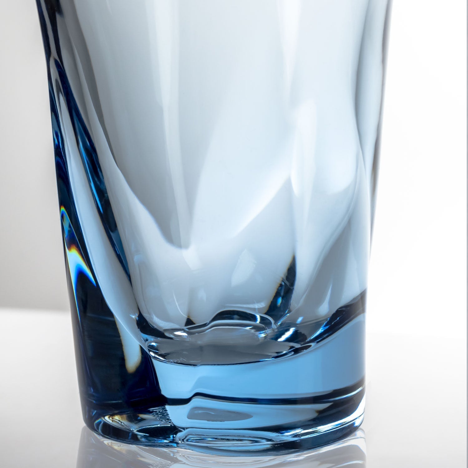 16-ounce blue acrylic tumbler in the Fiori collection by Merritt Designs. Detailed view on white background